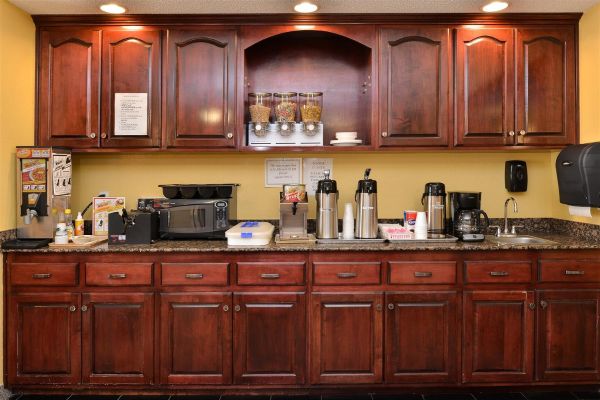 Americas Best Value Inn (Breaux Bridge)